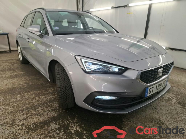 SEAT Leon Sportstourer / 2020 / 5P / Break 1.0 eTSI 110 DSG S&S Business #4