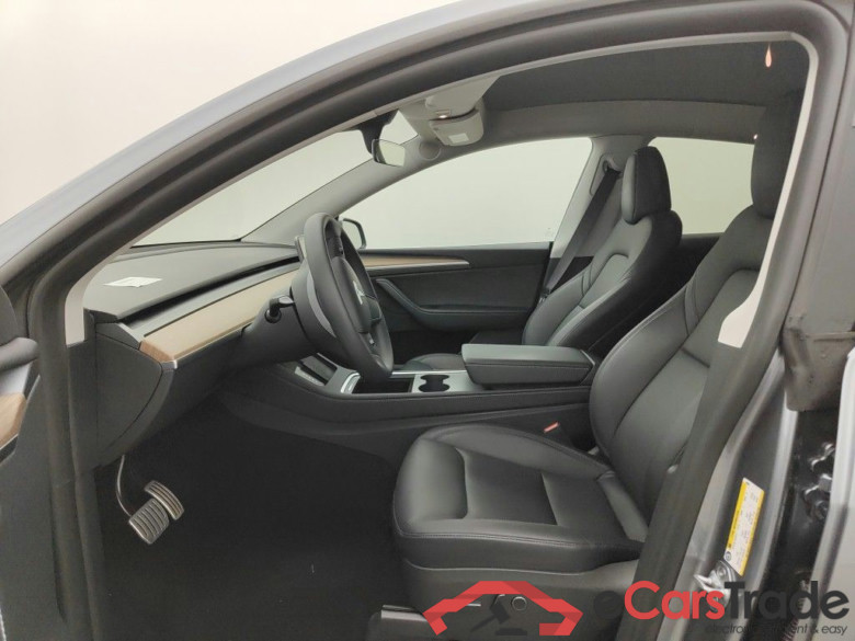 TESLA MODEL Y 72.5 kWh Dual Motor Performance (377 kW) 5d #3
