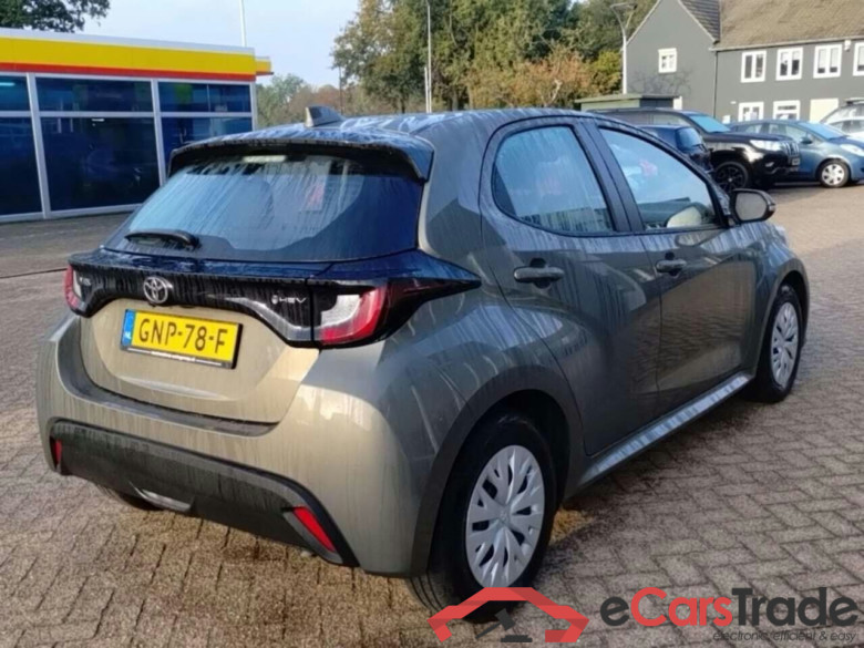 TOYOTA YARIS 1.5 Hybrid 115 Comfort #4