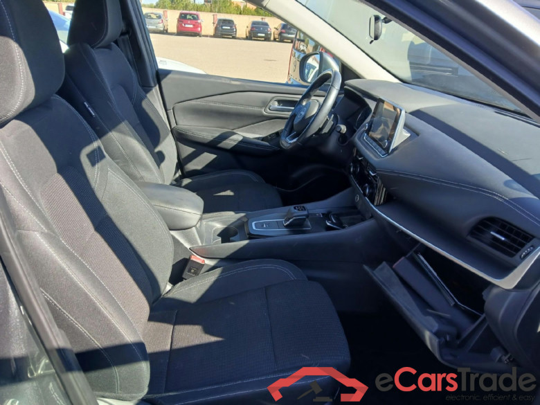 NISSAN QASHQAI / 2021 / 5P / todoterreno DIG-T 116kW (158CV) mHEV Xtronic Acenta (AC4) #6